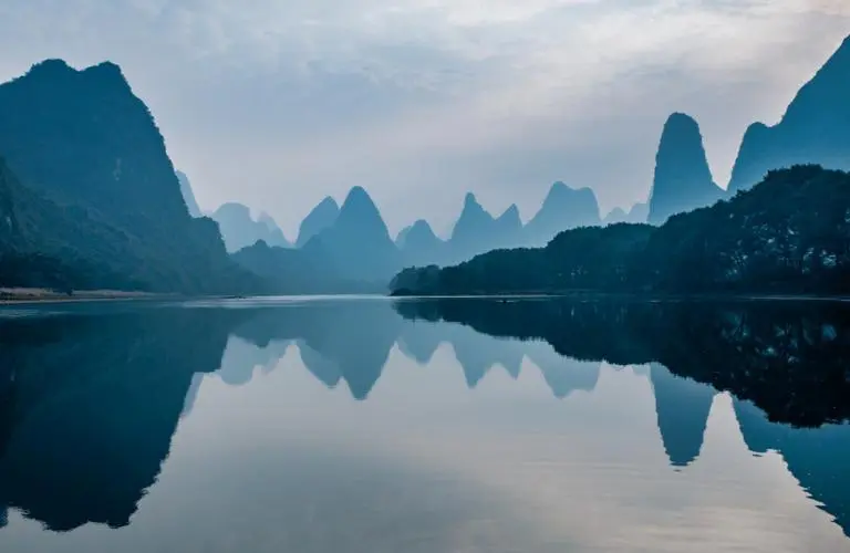 智能系统科技智慧工厂